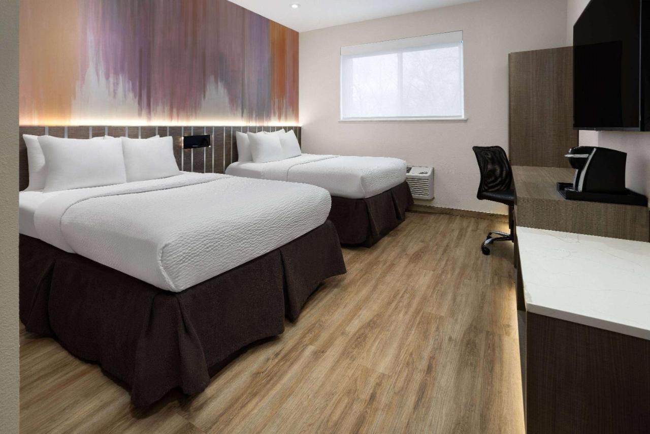 Ramada By Wyndham Bronx Hotel New York Ngoại thất bức ảnh