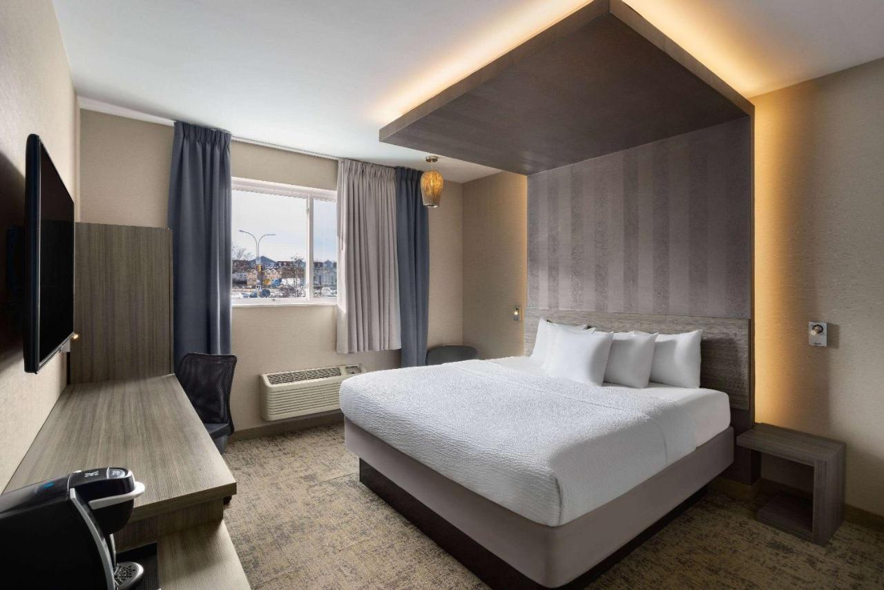 Ramada By Wyndham Bronx Hotel New York Ngoại thất bức ảnh