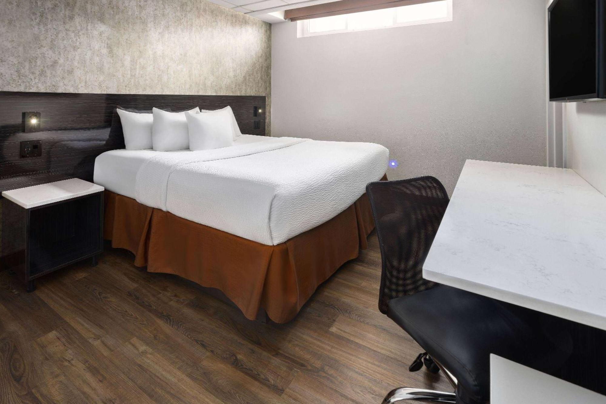 Ramada By Wyndham Bronx Hotel New York Ngoại thất bức ảnh