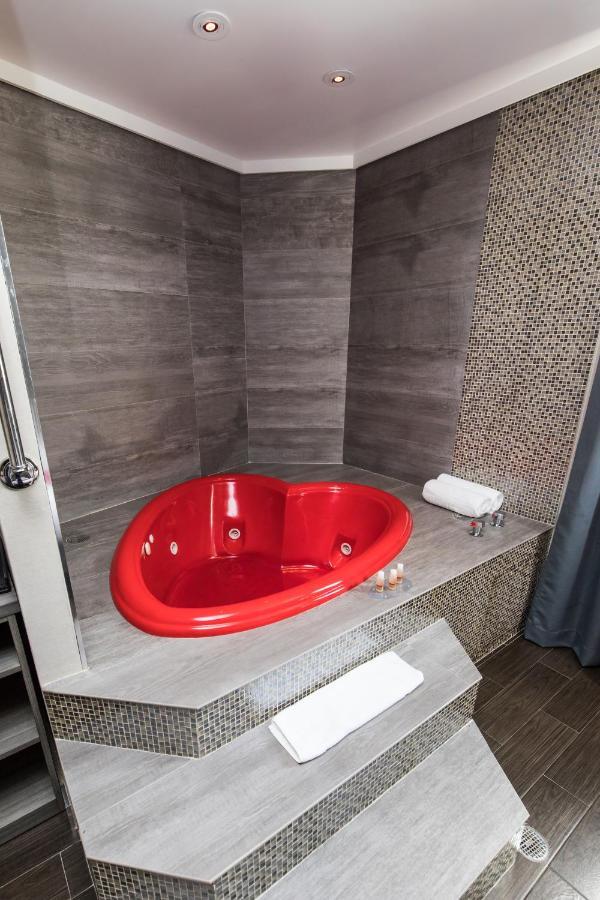 Ramada By Wyndham Bronx Hotel New York Ngoại thất bức ảnh